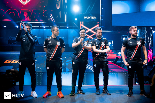 打法巨变？吧友们认为Yagao替补Scout出征S赛后 LNG取得什么成绩？